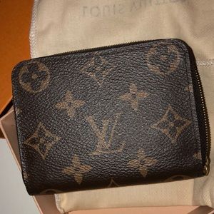 LV wallet